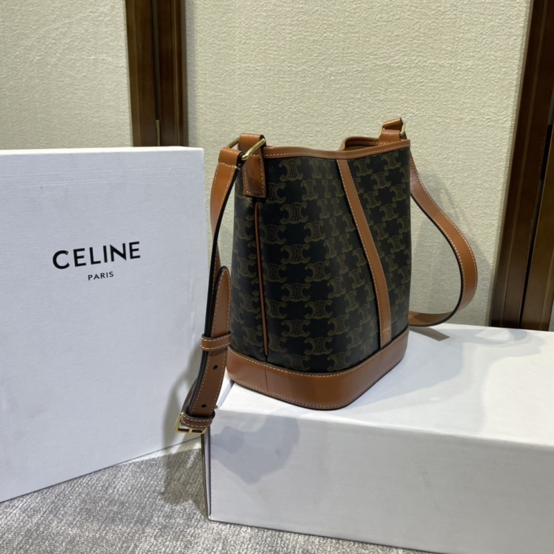 Ce1i*e bucket bags